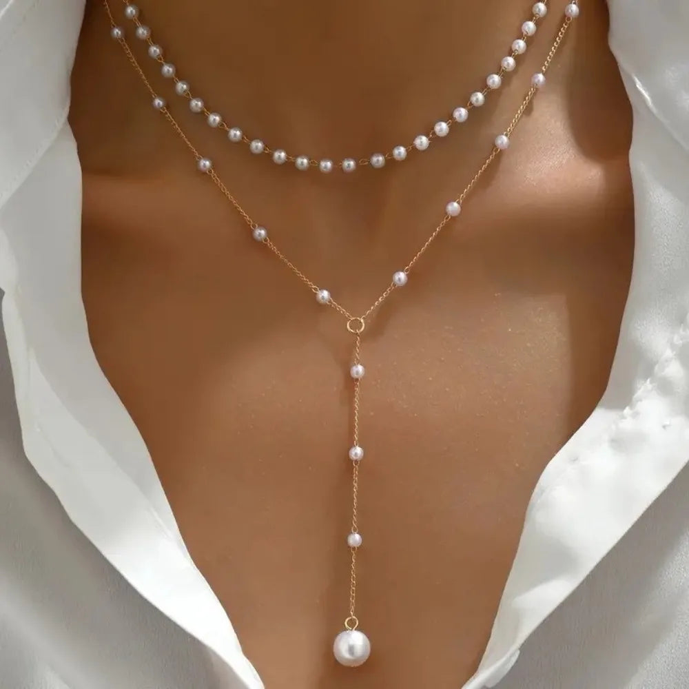 Elegant Double-Layer Pearl Pendant Necklace